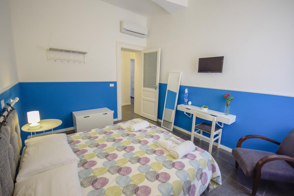 B&B Casa Di Orione Messina Buitenkant foto